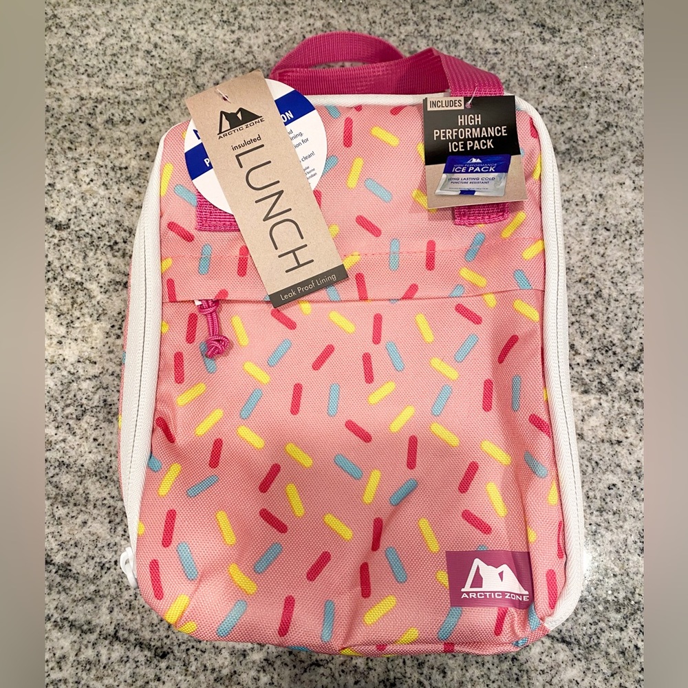 Arctic Zone Pink Sprinkle Lunchbox With Ice Pack
